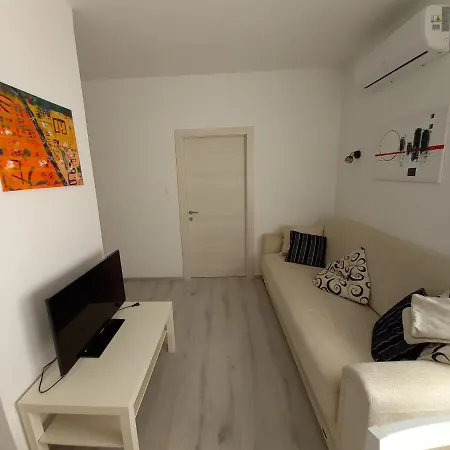Apartmani Pajalic Krk Town Exterior photo
