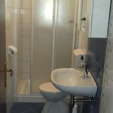 Apartmani Pajalic Krk Town Exterior photo